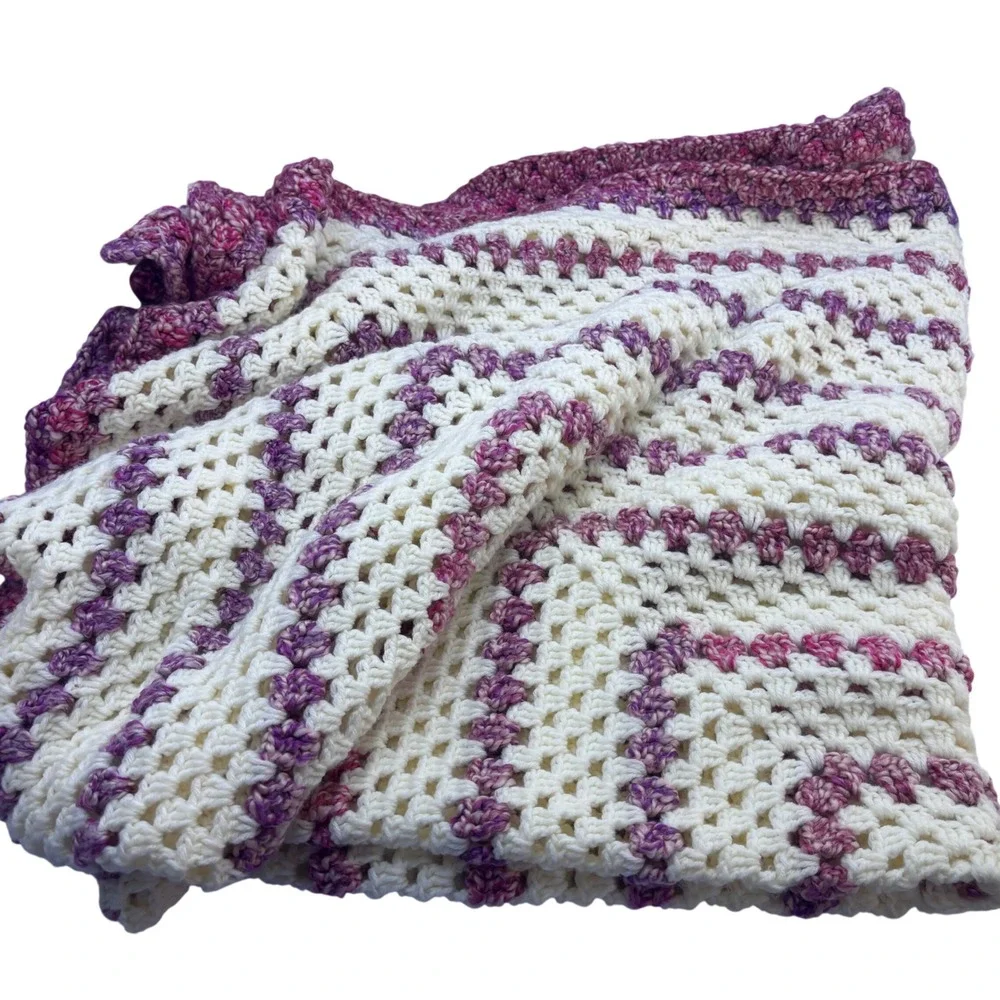 Handmade Crochet Granny Square‎ Blanket White Purple Variegated Afghan 58x54